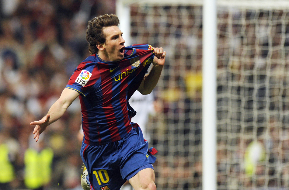 欧超杯今夜再迎强敌，拜仁慕尼黑单刀错失，主帅态度——悬念犹存，球探报告显示潜力的简单介绍